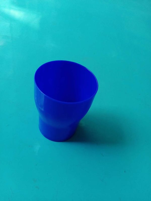 अनुकूलित कप और ट्रे प्लास्टिक टूलींग 1000000 शॉट्स बनाना